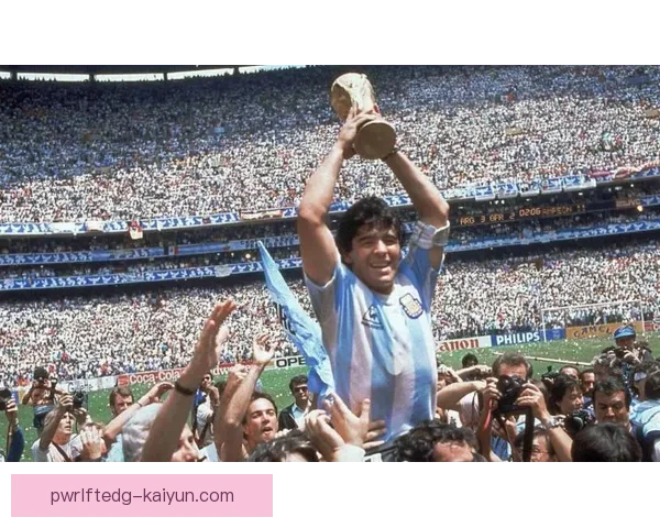 埃托奥回忆往昔：从喀麦隆走向全球的足球传奇之路持续引发关注