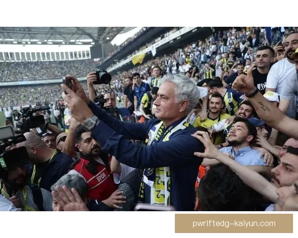 穆里尼奥球队表现数据分析显示战术调整所带来的积极影响